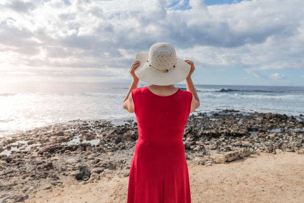 istock Senior woman with sun hat 928382010