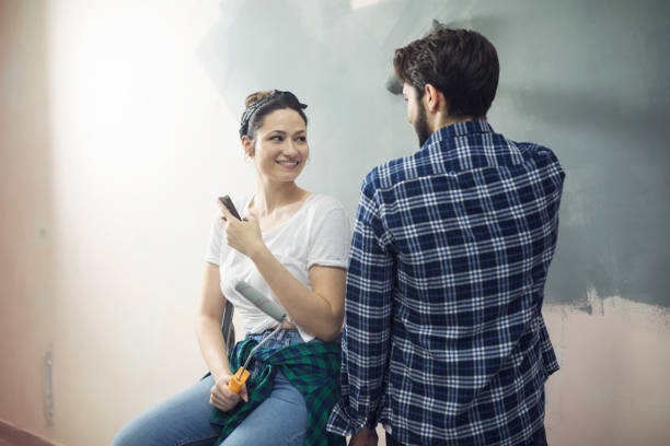 istock Painting Walls 928392038