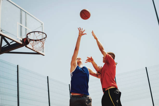 istock Score for three in the basketball game 928401134