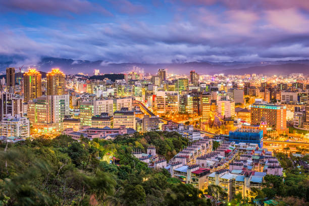 istock Taipei City, Taiwan Skyline 928414658