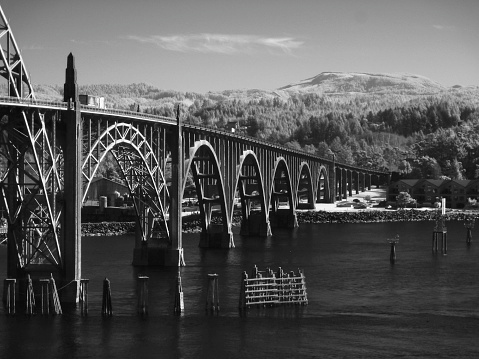 Highway 101 Bridge Stock Photo - Download Image Now - Bay of Water ...