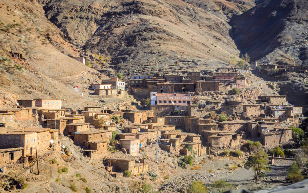 istock Desert road with Atlas Mountains, Morocco 928465538