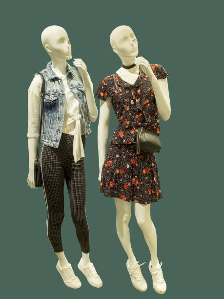 istock Two full-length female mannequins. 928531520