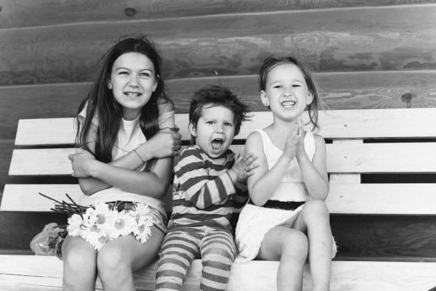 istock family in summer 928588816