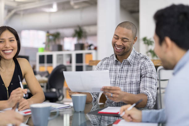 istock Casual Business Meeting 928612508