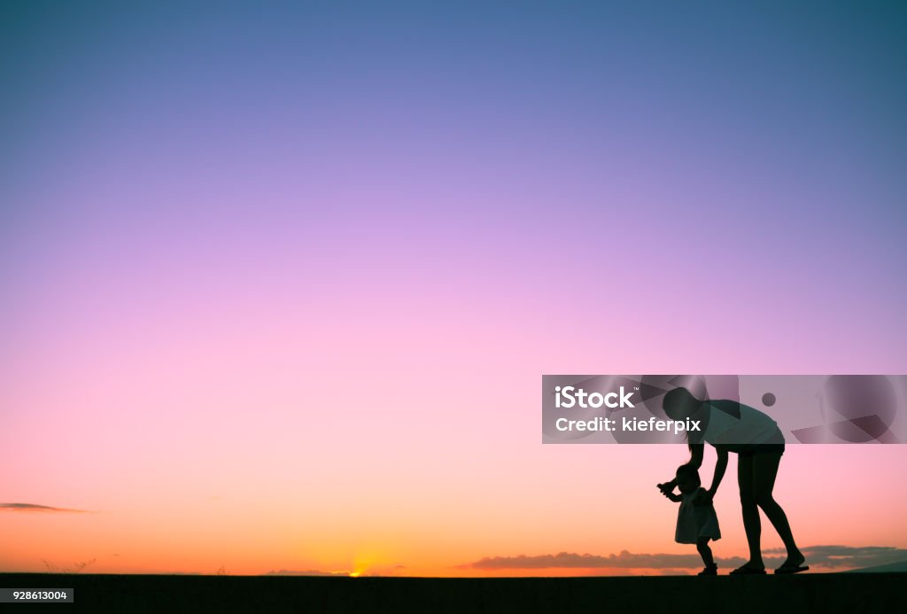 Madre e hija  - Foto de stock de Madre libre de derechos