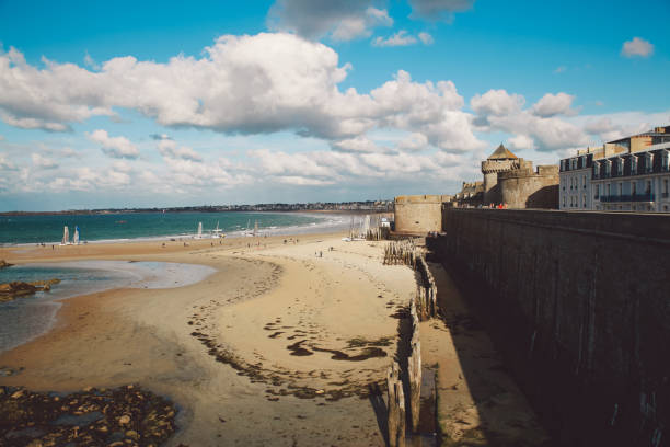 istock Scenic View Of Beach Against Sky 928710090