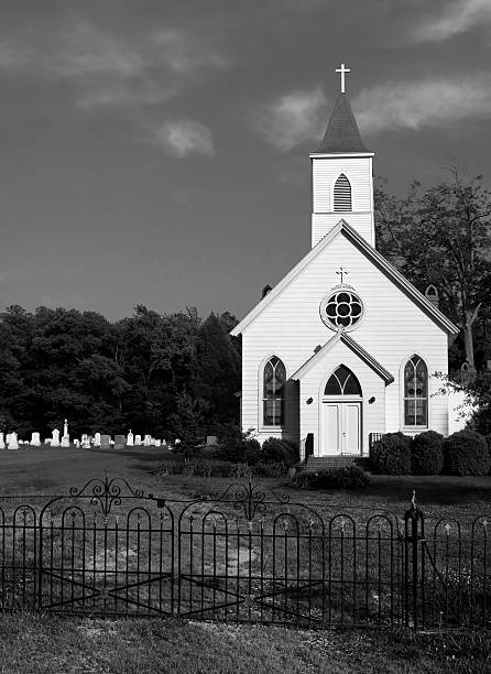 Blackwater Church This is a photo of a roadside Church in the Blackwater Wildlife refuge on the Eastern Shore of Maryland. baptist stock pictures, royalty-free photos & images