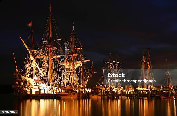 Grandes Veleros Foto de stock y más banco de imágenes de Chesapeake City - Chesapeake City, Maryland - Estado de los EE.UU., Festival tradicional