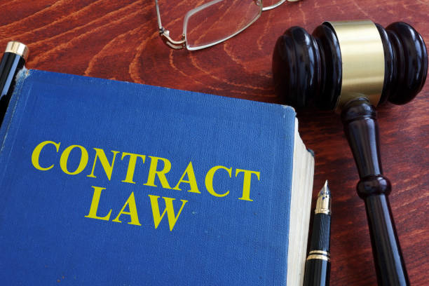 istock Contract law and gavel on a court desk. 928775368