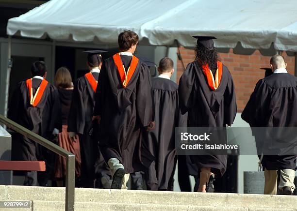 Os Estudantes 1 - Fotografias de stock e mais imagens de Formatura - Formatura, Universidade, Autoridade