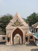 tempelanlage-in-thailand.jpg?b=1&s=170x170&k=20&c=JKvsxApethlBe_wHOqIgXk9wLGrm6gSi_m1s6qJ3hvE=