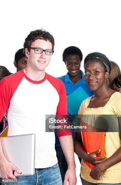 Foto de Estudantes Universitários e mais fotos de stock de Adolescente - Adolescente, Amizade, Fundo Branco