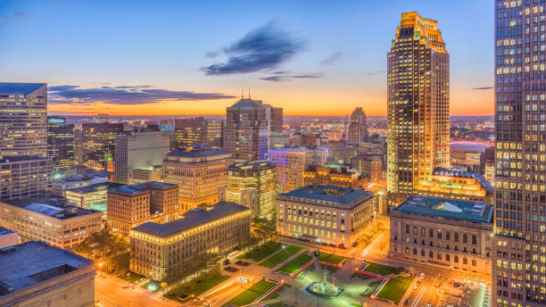 istock Cleveland, Ohio, USA Cityscape 928979738