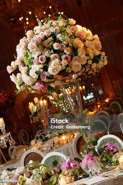 Hochzeit Table2 Stockfoto und mehr Bilder von Blumenbouqet - Blumenbouqet, Bund, Eleganz