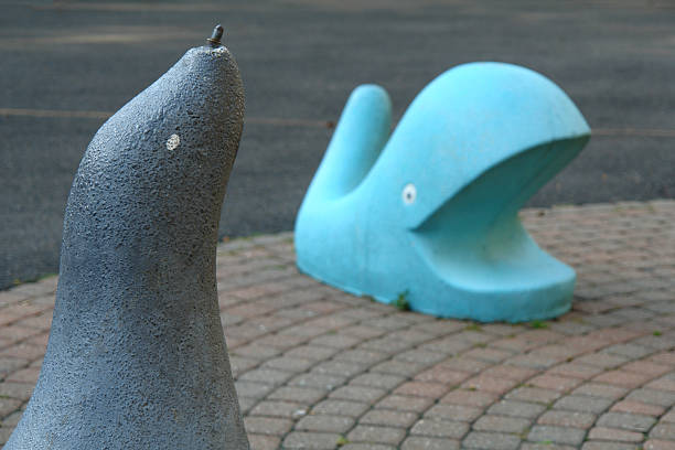 istock whale & seal fountain 92905239