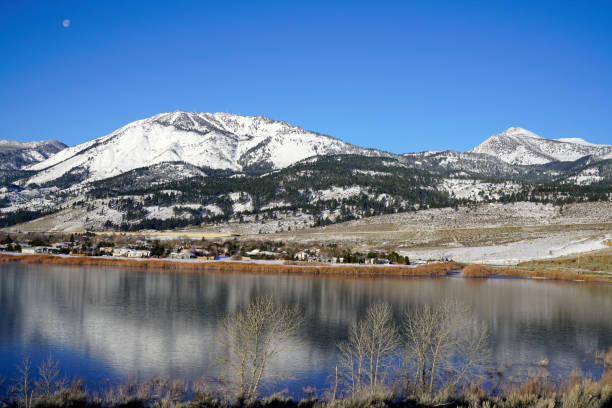 istock Nevada Means Snow Capped Mountain 929067338