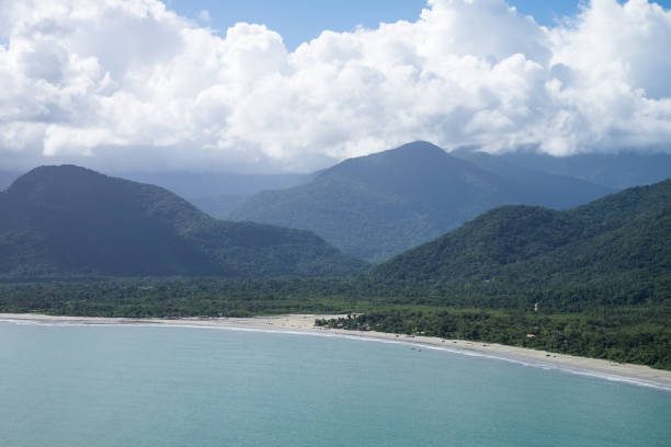 istock Viewpoint in northern sao paulo coast, Brazil 929080548