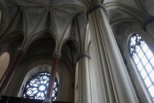 istock Interior of gothic cathedral with columns 929097180