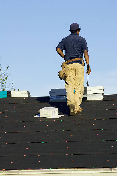 istock Photo of Roofer 92909987