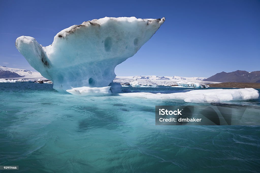 Topienie Iceberg w Laguna, Jökulsárlón, Islandia - Zbiór zdjęć royalty-free (Arktyka)