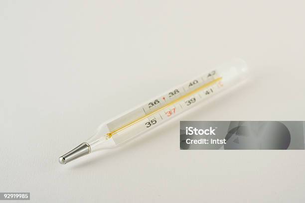 Quicksilver Медицинский Термометр — стоковые фотографии и другие картинки Без людей - Без людей, Болезнь, Горизонтальный