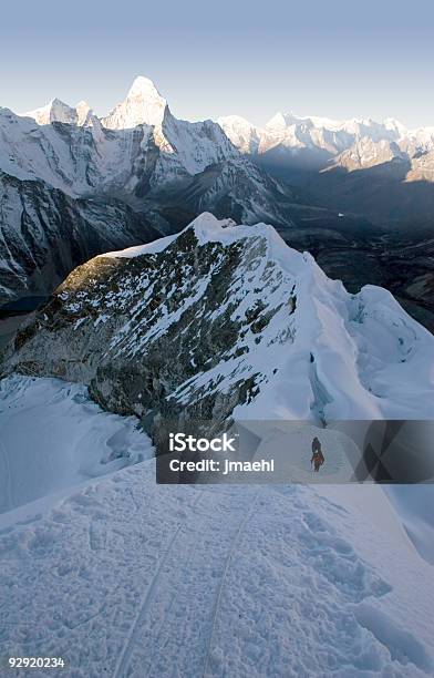 Island Peaknepal Foto de stock y más banco de imágenes de Monte Everest - Monte Everest, Aire libre, Ama Dablam