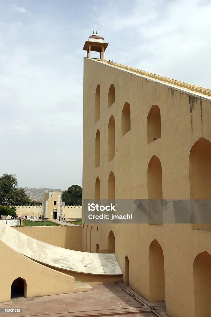 Samrat Yantra (el principio de Jantar Mantar instrumento), Jaipur - Foto de stock de Jaipur libre de derechos