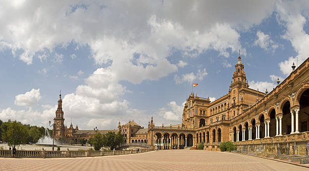 istock Plaza Espana, Seville 92927920