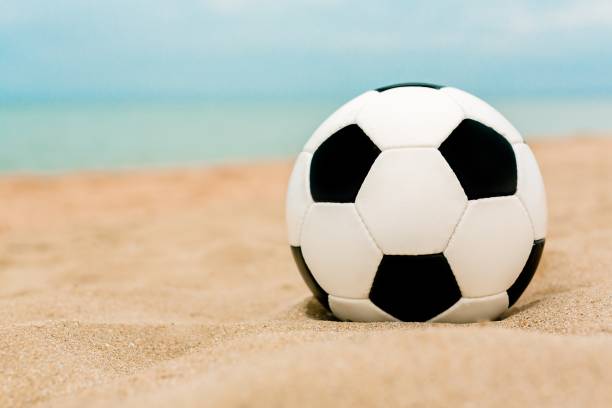 beach. - beach football imagens e fotografias de stock