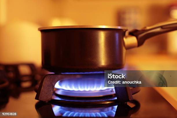 Cozinha Gaz Intervalo - Fotografias de stock e mais imagens de Gás natural - Gás natural, Cozinhar, Fogão