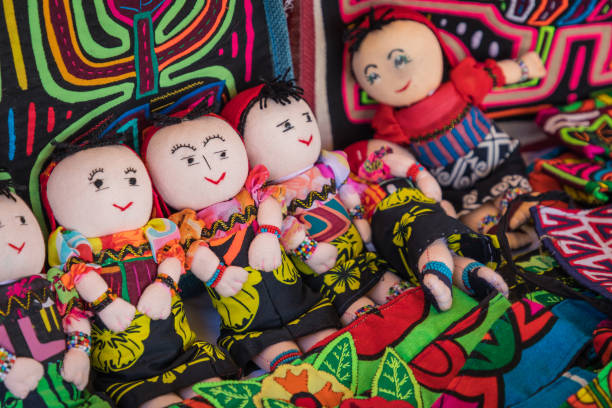 istock Street stall with hand-made souvenirs from Panama city 929548086