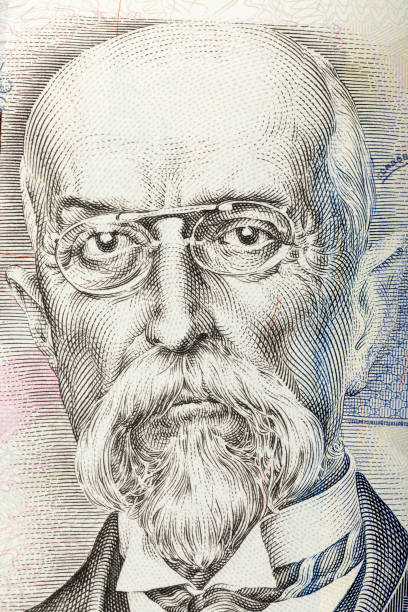 istock Tomas Garrigue Masaryk on czech banknote 929595404