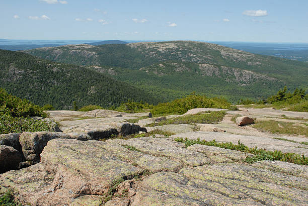 istock Mountain range in Acadia National Park 92960184