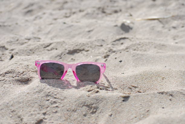 istock Shades on the beach 929628854