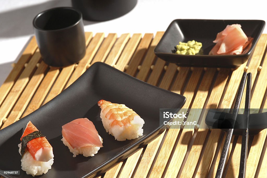 sushi - Zbiór zdjęć royalty-free (Bez ludzi)
