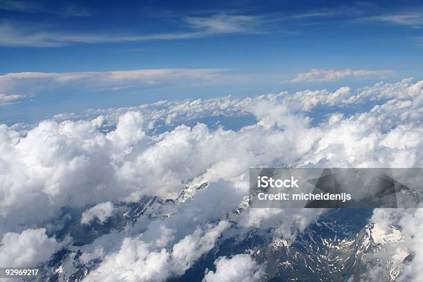 Alpes Suizos Foto de stock y más banco de imágenes de Aire libre - Aire libre, Alpes Europeos, Alpes suizos