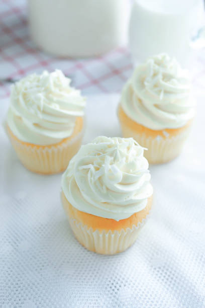 istock Vanilla cupcakes frosting with butter cream. 929720486