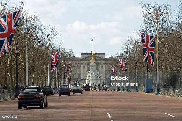 The Mall Stock Photo - Download Image Now - Buckingham Palace, London - England, Palace
