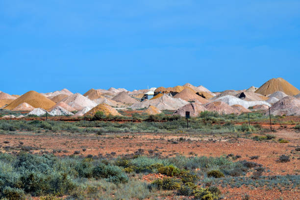 istock Australia, SA, Coober Pedy, Opal Mining 929735642