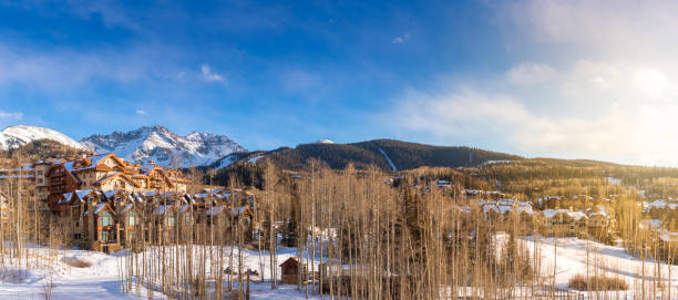 istock Colorado Mountains around Telluride 929736412