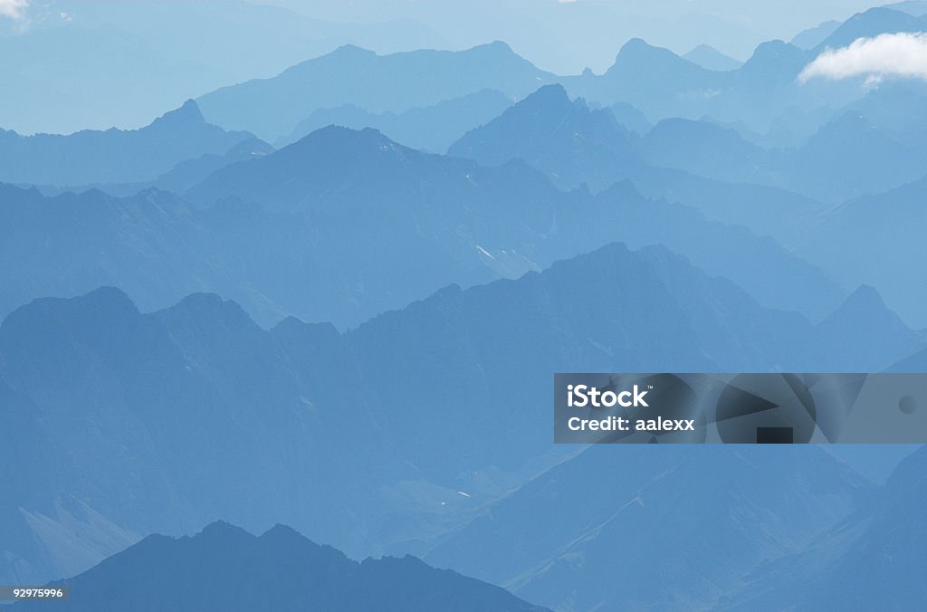 mountainblues - Foto de stock de Aire libre libre de derechos