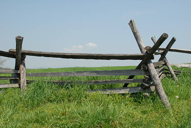 istock Split rail fence at Bloody Lane 92978716
