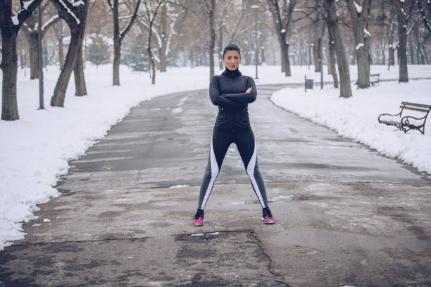 istock Beautiful sporty woman 929808752
