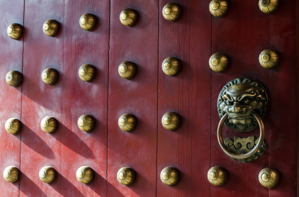 istock Traditional Chinese Door. 929877944