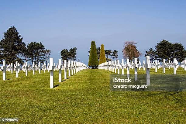 Filas Foto de stock y más banco de imágenes de Aire libre - Aire libre, Armada, Azul