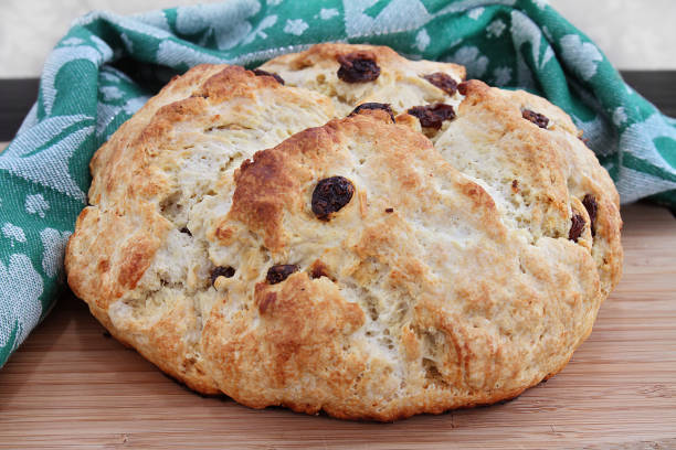 アイリッシュ ソーダブレッド、マクロ - soda bread bread brown bread loaf of bread ストックフォトと画像