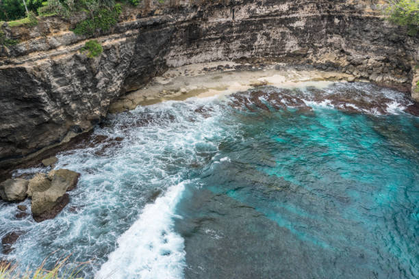 istock Broken beach. Nusa Penida, Indonesia 929915696