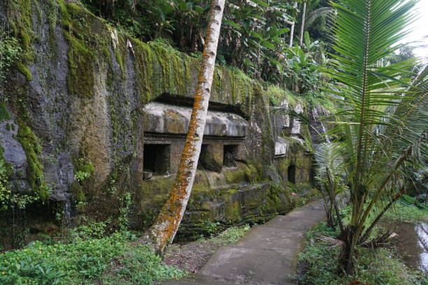 istock Balinese temple carved in stone with plants 929926006