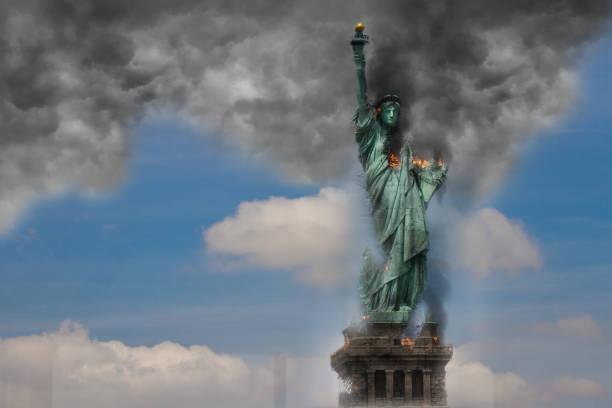 istock Statue of liberty completely destroyed and on fire after attack 930051400